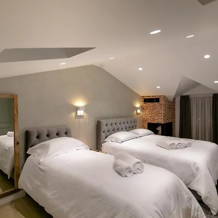 Elegance Boutique Korça