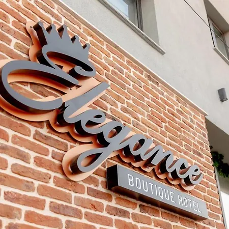 Elegance Boutique Hotel *