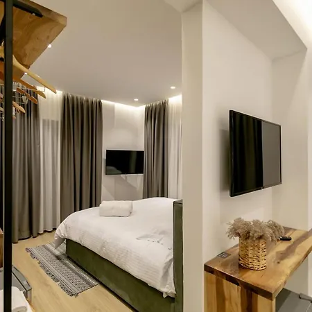 Elegance Boutique 코르처