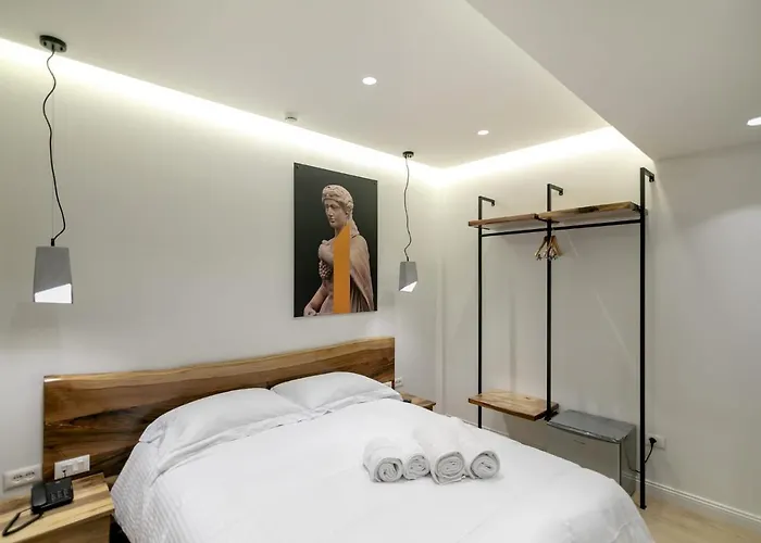 Hotel Elegance Boutique Korce