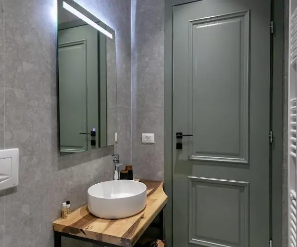 Hotel Elegance Boutique Korce