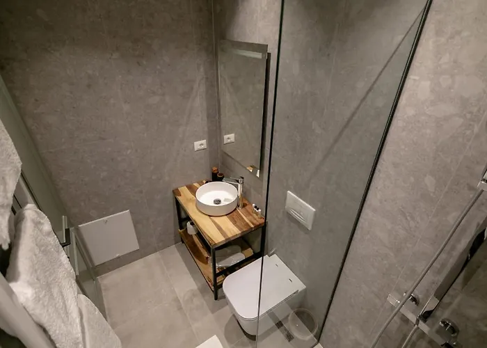Elegance Boutique Hotel Korce